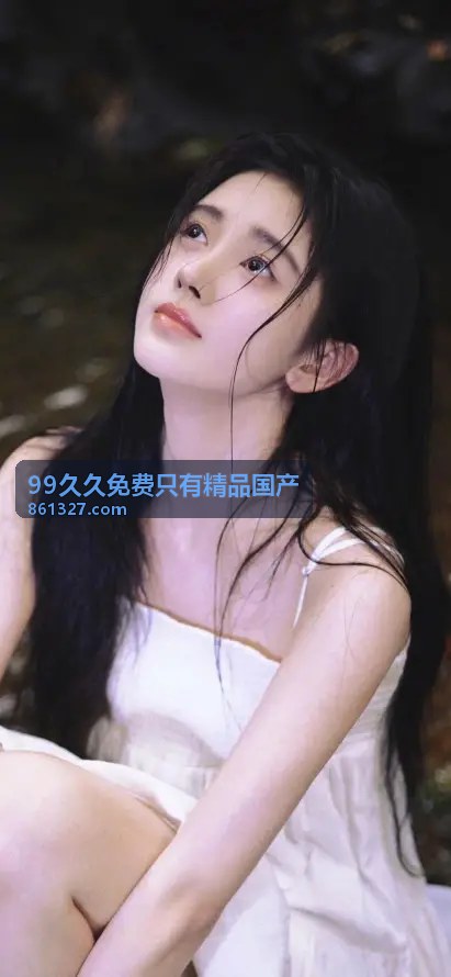 都市之夜：迷离灯火下的邂逅 - 99久久免费只有精品国产